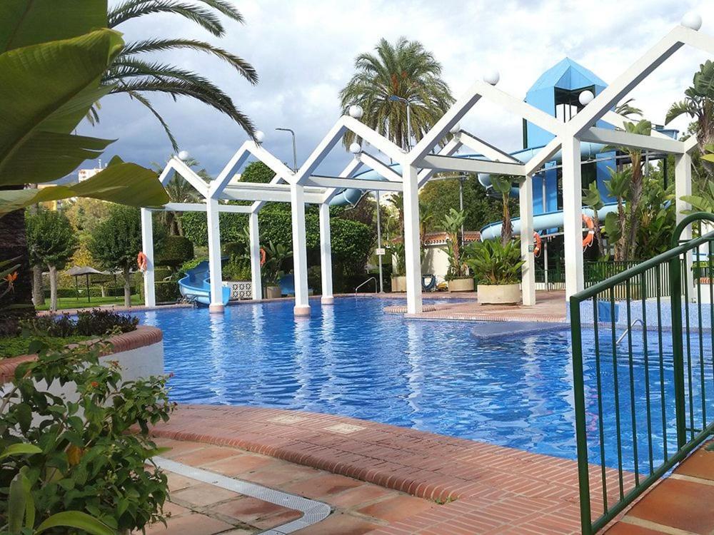 Estudio Benalbeach Primera Linea De Playa بينالماذينا المظهر الخارجي الصورة