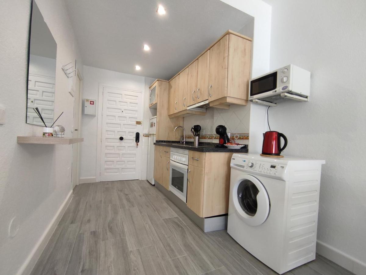 Estudio Benalbeach Primera Linea De Playa بينالماذينا المظهر الخارجي الصورة